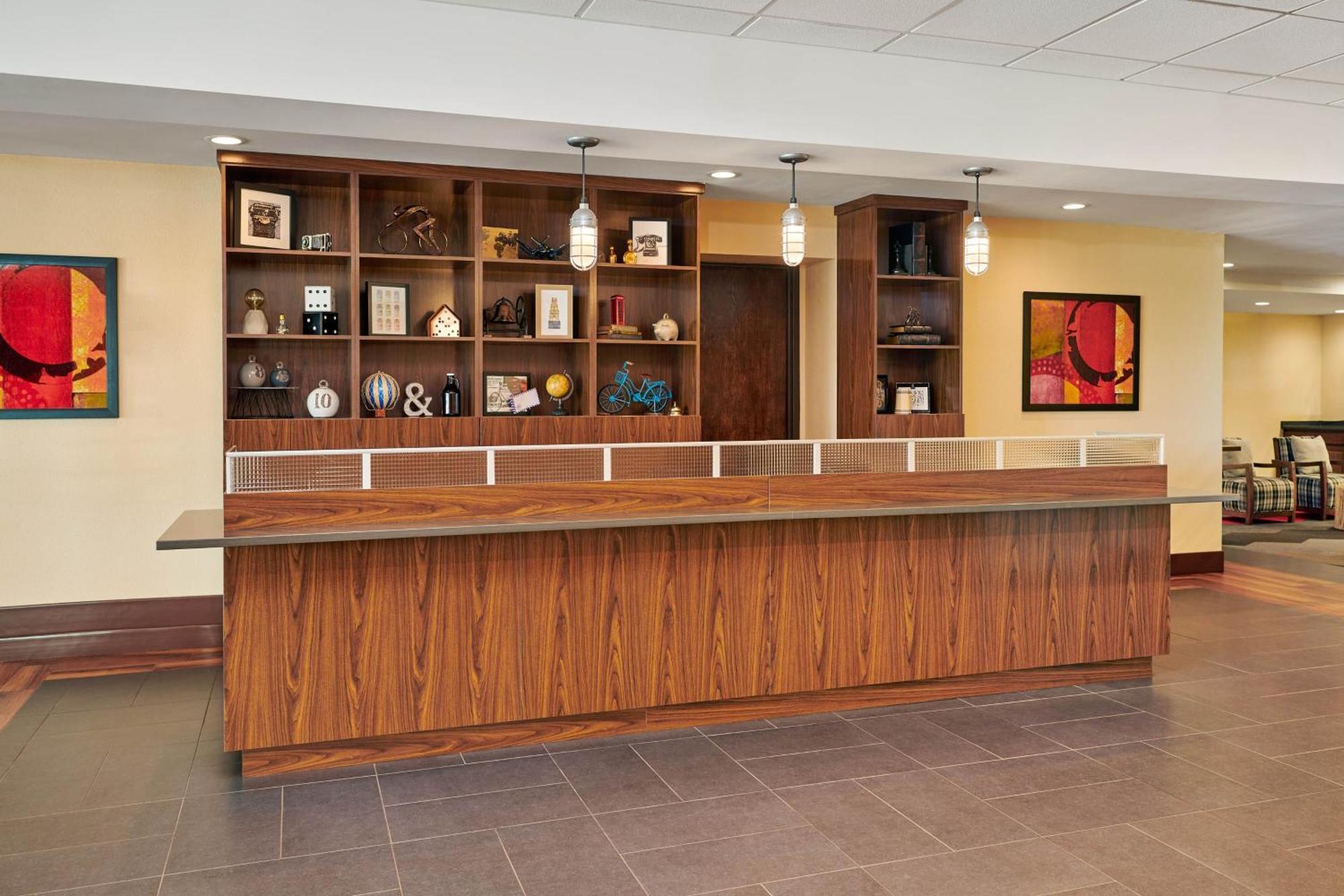 Four Points By Sheraton Milwaukee Airport Екстериор снимка